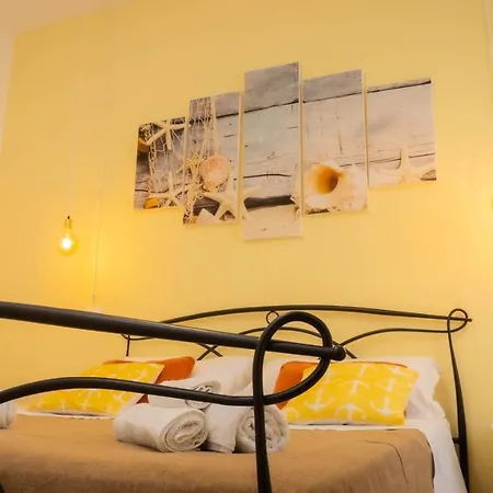 La Casa Al Mare Di Manu Holiday home