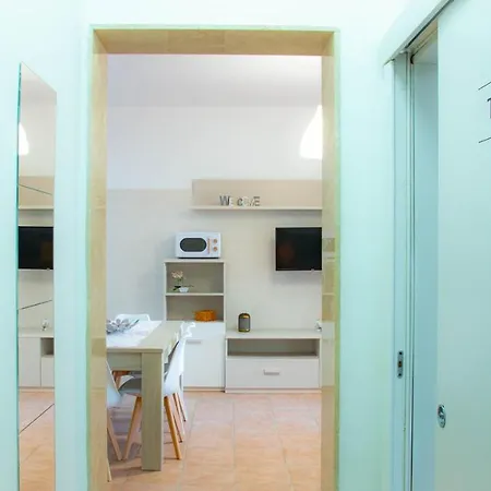 La Casa Al Mare Di Manu Holiday home Lendinuso