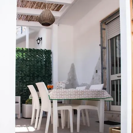 La Casa Al Mare Di Manu Lendinuso