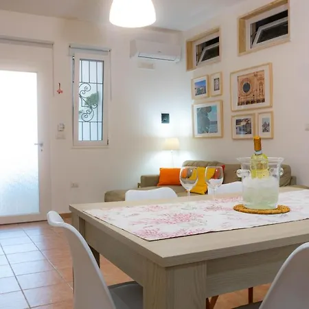 Holiday home La Casa Al Mare Di Manu *